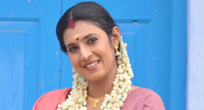 actress-kasthuri