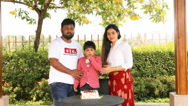 பிச்சைக்காரன் பட நடிகைக்கு இவ்ளோ பெரிய மகனா? அவரது கணவர் யார் தெரியுமா? ஒரு சுவாரசிய பின்னணி