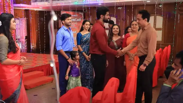 ராதிகாவின் வரவால் பாக்கியாவை திட்டும் ஈஸ்வரி, வீட்டிற்கு தெரியாமல் இனியா செய்த வேலை- பாக்கியலட்சுமி
