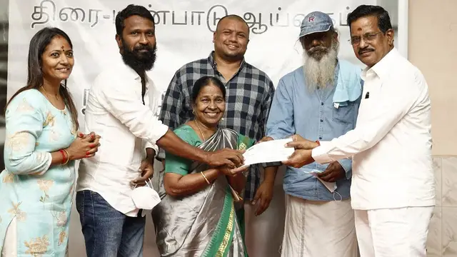 வெற்றி மட்டும் இல்லன்னா எனக்கு இதுக்கு எத்தன வருஷம் ஆகி இருக்கும்னு தெரியாது - பேச முடியாமல் கலங்கிய வெற்றிமாறன்.