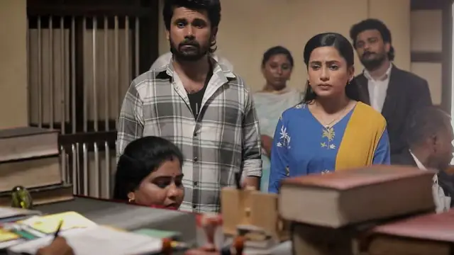 சோழனின் சுயரூபத்தை அறிந்து நடுரோட்டிலே கொந்தளிக்கும் நிலா - பரபரப்பில் அய்யனார் துணை