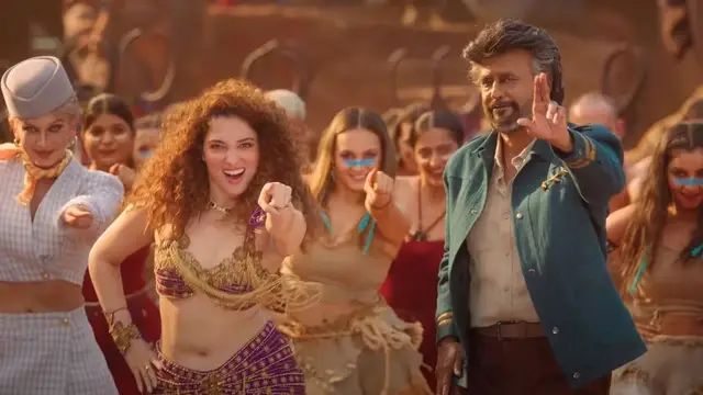 எங்க தாத்தா ஏன் தமன்னா கூட ஐட்டம் டான்ஸ் ஆடப் போறாரா - ரஜினியை வம்பிழுத்த ப்ளு சட்டை.