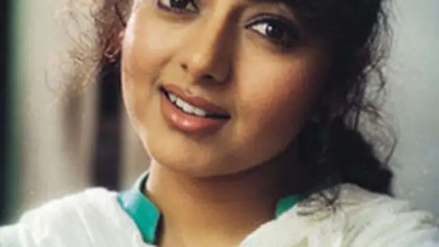 மறைந்த நடிகை சௌந்தர்யாவுக்கு இவ்வளவு சொத்தா- இப்போ அதை யார் அனுபவிக்கிறாங்க தெரியுமா?