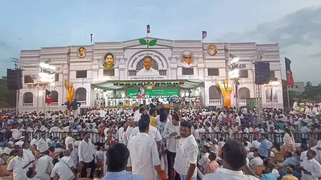 OPS-ன் நேற்றைய காஞ்சிபுரம் புரட்சி பயணத்தின் பொதுக்கூட்டத்தில் எதிர்பார்க்காத இயற்க்கை கொடுத்த ட்விஸ்ட். தேதியை மாற்றிய OPS தரப்பு.