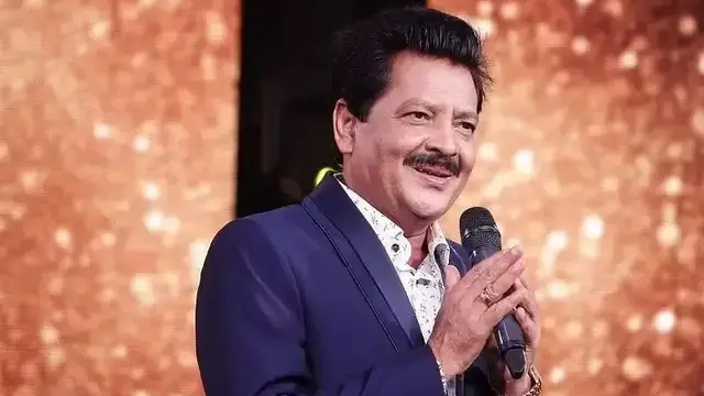 நான் உள்நோக்கத்தோடு செய்தேனா? ரசிகையை முத்தமிட்ட சர்ச்சைக்கு பாடகர் உதித் நாராயணன் கொடுத்த விளக்கம்