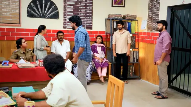ஜெயிலுக்கு போகும் பாண்டியன் குடும்பம், தீவிர விசாரணையில் போலீஸ் - பாண்டியன் ஸ்டோர்ஸ் 2
