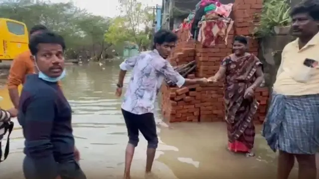 பாதிக்கப்பட்ட மக்களுக்கு உதவிய பாலா மற்றும் அறந்தாங்கி நிஷா. இருவரையும் பாராட்டி அறிக்கைவிட்ட சீமான்.