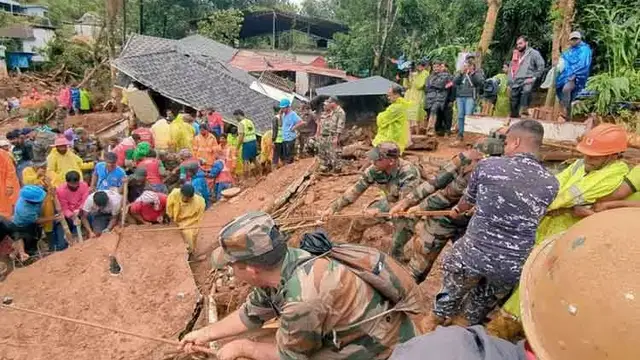 வயநாடு நிலச்சரிவு சம்பவம், தனுஷ் கொடுத்த நிவாரணநிதி- எவ்வளவு கொடுத்தார் தெரியுமா ?