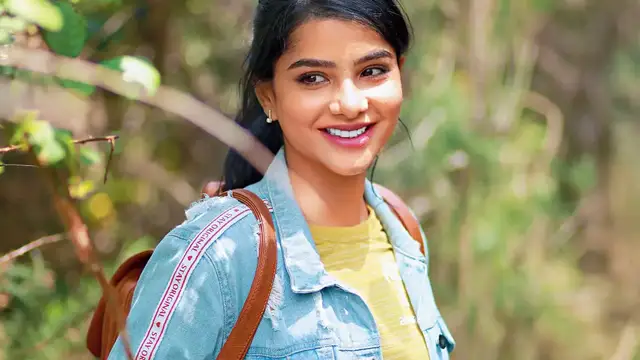ஆப்ரேஷன் முடிஞ்சு என் மூஞ்சிய கண்ணாடில என்னாலயே பாக்க முடுயல - தனக்கு நேர்ந்த விபத்து குறித்து பவித்ரா