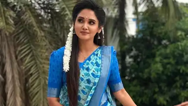 மெஷினில் கை சிக்கி மருத்துவமனையில் அட்மிட் ஆன பாண்டியன் ஸ்டோர்ஸ் நடிகை- என்ன ஆச்சு தெரியுமா?