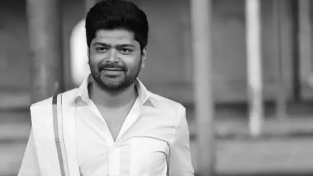 நடைபாதையில் சென்றவர்களை காரில் மோதிய பிரபல நடிகர்,பலியான பெண் - இந்த நடிகர் யார் தெரியுமா ?