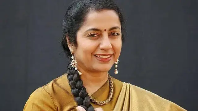 'நான் கமல் ஹாசனின் அண்ணன் மகள் மறக்காதீங்கா - சிரஞ்சீவி பற்றி சுஹாசினி சொன்ன விஷயம்