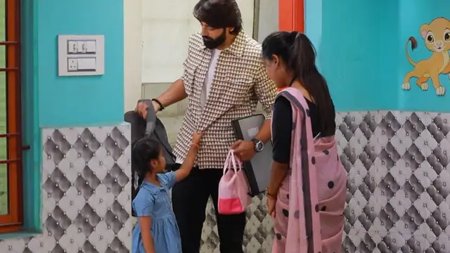 அம்முவிடம் கொஞ்சி விளையாடும் காவிரி, மகளை நினைத்து கவலையில் விஜய் - மகாநதி