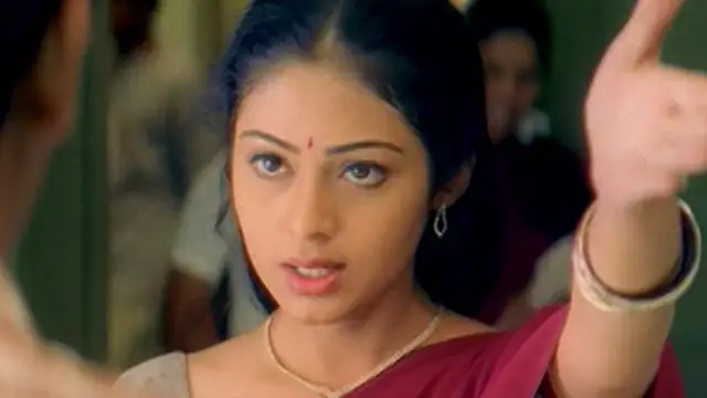 அந்த காட்சியில் நடித்து தான் தப்பே - சூப்பர் ஹிட் படம் குறித்து சதா.