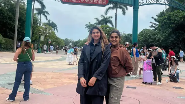 என்னை தேவயானி உடன் ஒப்பிட்டு பேசாதீர்கள், அதேபோல் என் மகளை - வனிதா விஜயகுமார் ஆவேசம்