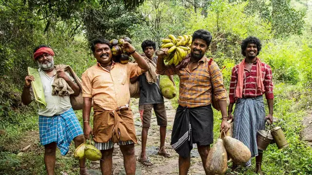 அன்புமணி ராமதாஸ் மகள் தயாரித்துள்ள 'அலங்கு' எப்படி இருக்கு? விமர்சனம் இதோ