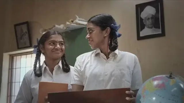 விஜய் சேதுபதியை உறவு சொல்லி அழைத்து அயலி வெப் தொடர் நடிகை பதிவிட்ட புகைப்படம் வைரல்.