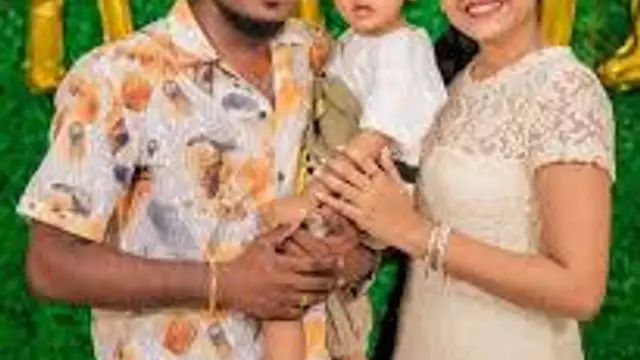 மிக எளிமையாக வீட்டிலே தன் மனைவிக்கு இரண்டாவது வளைகாப்பு நடத்திய சூப்பர் சிங்கர் பிரபலம் அஜய் கிருஷ்ணா