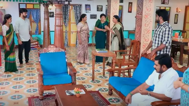தங்கமயில் குடும்பத்தை அசிங்கப்படுத்திய கோமதி-குழலி, பாண்டியன் என்ன சொல்ல போகிறார்? பாண்டியன் ஸ்டோர்ஸ் 2