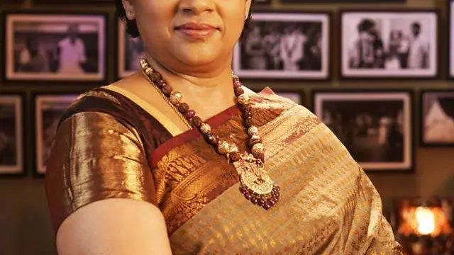 சொல்வதெல்லாம் உண்மை நிகழ்ச்சி தான் என் கேரியரில் மோசமான ஒரு விஷயம் - பல ஆண்டு கழித்து மனம் திறந்த லட்சுமி ராமகிருஷ்ணன்.