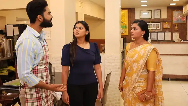 ரோகினியின் ட்ராப்பில் சிக்கிய மேனேஜர், முத்து கொடுத்த அன்பளிப்பு - பரபரப்பில் சிறகடிக்க ஆசை