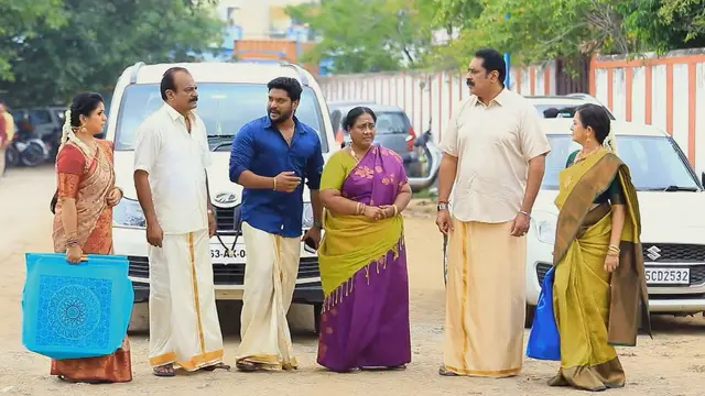 கோவில் வாசலிலே பிரச்சனை செய்யும் சக்திவேல், காந்திமதி சொன்ன வார்த்தை - பாண்டியன் ஸ்டோர்ஸ் 2