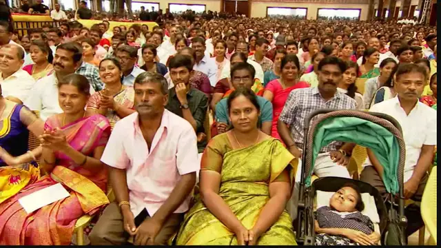 விஜய் சார் கொடுத்த வைர நெக்லஸோட விலை ரெண்டு, மூனு லட்சத்துக்குமேல இருக்கும்னு சொல்றாங்க - விழா குறித்து நந்தினி பேட்டி