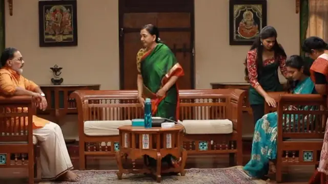 மயங்கி கீழே விழுந்த கங்காவிற்கு உதவி செய்யும் சிந்து, ஷாப்பிங் போன விஜய், காவிரி- மகாநதி