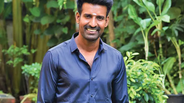 'எங்க வீட்டு பொண்ணுக்கு பேய் புடிச்சி இருக்கு' வெளியான சூரியின் கொட்டுக்காளி டிரெய்லர்