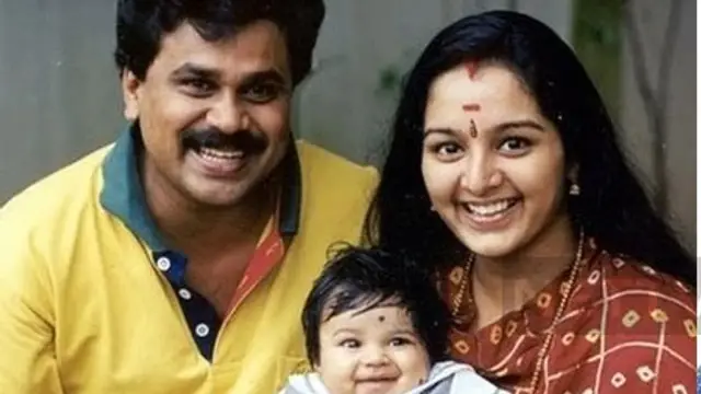 துணிவு நாயகி மஞ்சு வாரியருக்கு இவ்வளவு பெரிய மகளா? - பார்க்க ஒரே மாதிரி இருக்காங்களே.