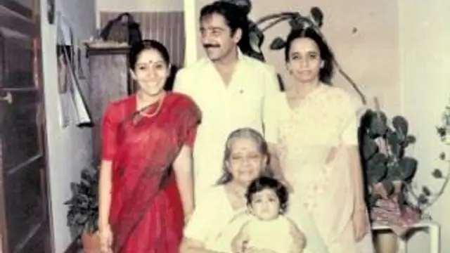 18 வயதில் திருமணம், இரண்டு முறை கருக்கலைப்பு - பிரபல பாடகி சுஜாதா பற்றி அறிந்திராத மறுபக்கம்.