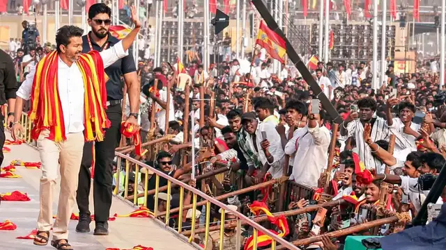 சேலம் மாநாட்டில் பேசிய இந்த சிறுமி விஜய் பட நடிகரின் மகளா? இவருக்கு பெயர் வைத்ததே விஜய் தான்