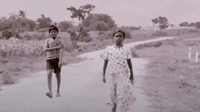 ஒருவர் சுமை தூக்கும் தொழிலாளி ஒருவர் டீக்கடை - பருத்திவீரன் குழந்தை நட்சத்திரங்களின் பரிதாப நிலை இதோ.