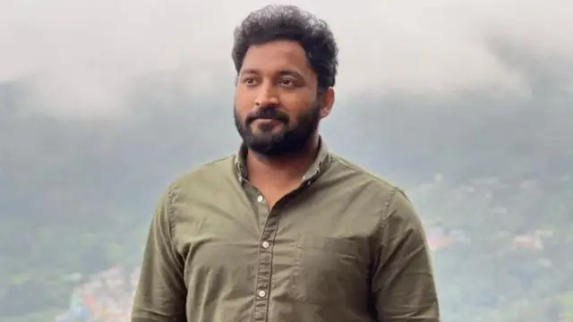 பெண் வேடமிட்டு அவர் அத்துமீறினாரா? - கணவனுக்காக செய்தியாளர்களை சந்தித்த பிக் பாஸ் விக்ரமன் மனைவி