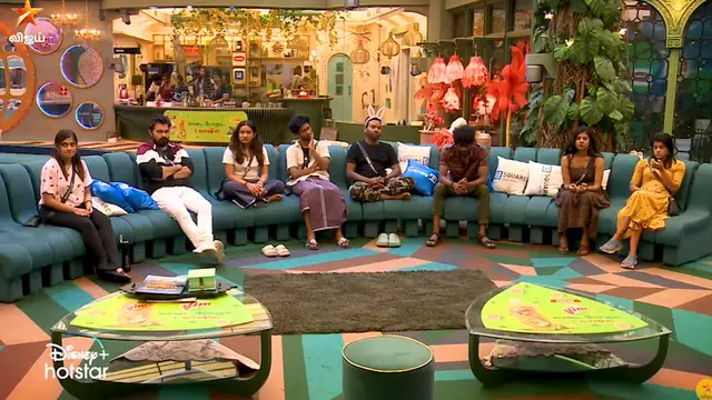 இந்த மூன்று பேர் தான் அந்த Wild Card - குண்டை தூக்கி போட்ட பிக் பாஸ். பீதியில் போட்டியாளர்கள்.