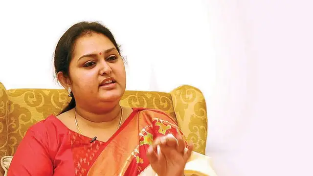விந்தியா குறித்து அவதூறு, ஆஜரான மகளீர் ஆணையம் - சிக்கலில் சிக்கிய தி.மு.க பிரபலம்.