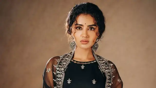 எனக்கு நடிப்பு வரலன்னு ரிஜெக்ட் பண்ணிட்டாங்க, ஆனால் - நடிகை அனுபமா பரமேஸ்வரன் எமோஷனல்