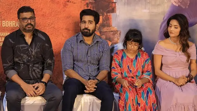 'நிறைய காயம் பட்டு பட்டு மரத்துப் போனது போல் மாறிவிட்டேன்' - மகளின் இறப்பிற்கு பின் முதன் முறையாக பேசிய விஜய் ஆண்டனி.