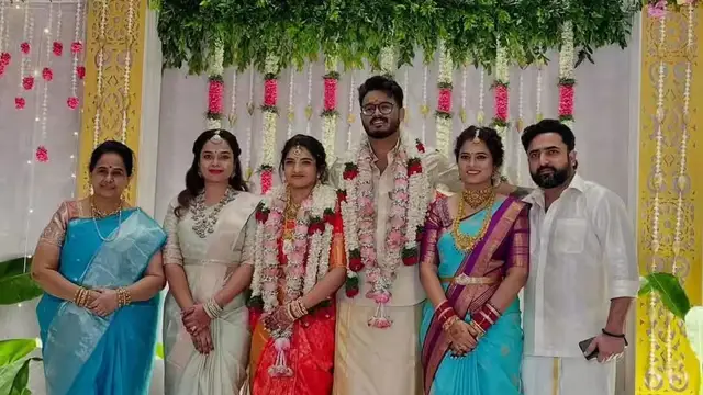 கோலாகலமாக நடந்து முடிந்த ரம்யா பாண்டியனின் தம்பி திருமணம் - வைரலாகும் புகைப்படங்கள் இதோ