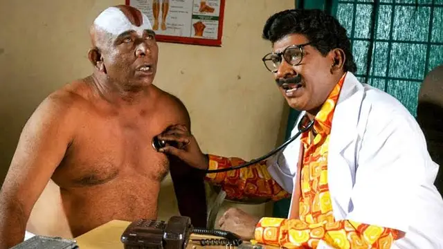 கை கால் விழுந்துடிச்சி, நடக்க முடியல, இந்த வெங்கல் ராவ்க்கு உதவி செய்ங்க - கலங்க வைக்கும் காமெடி நடிகரின் வீடியோ