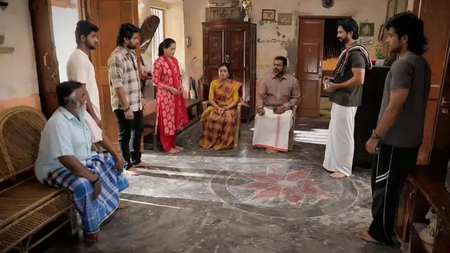 தன் பெற்றோர்கள் கேட்ட கேள்விக்கு பதில் சொல்ல முடியாமல் தவிக்கும் நிலா - அய்யனார் துணை