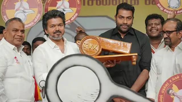 காசு கொடுத்தாங்க பாடினேன், வம்பு வழக்கெல்லாம் எனக்கு எதுக்கு? வேல்முருகன் சொன்ன விஷயம்