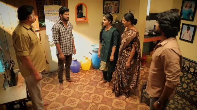 சோழன் சொன்ன வார்த்தையால் டென்ஷனான நிலா, வானதி வீட்டில் நடந்த கலவரம் - அய்யனார் துணை