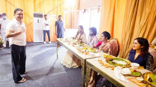 பிக் பாஸ் போட்டியாளர்களுக்கு கமல் கொடுத்த விருந்து - அதுவும் யார்,யார் போயிருக்காங்க பாருங்க