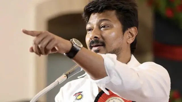 "அதை கொண்டு வந்து என்ன சாதிக்க போறீங்க., ஒவ்வொரு நாளும் ஒவ்வொரு பிரச்சினையா?.." - உதயநிதி ஆவேசம்.