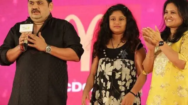 சென்னை பீனிக்ஸ் மாலில் தனது மகளுக்கு நடந்த சம்பவம் குறித்து வீடியோ வெளியிட்டு எச்சரித்த வெங்கடேஷ் பட்.