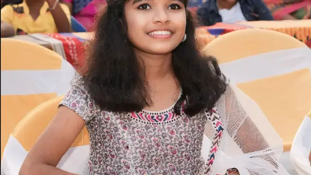 சூப்பர் சிங்கரால் குறைந்த 10ஆம் வகுப்பு மதிப்பெண் - பெற்றோர் ஆசையை நிறைவேற்ற முடியவில்லை. ஹர்ஷினி ஆதங்கம்.