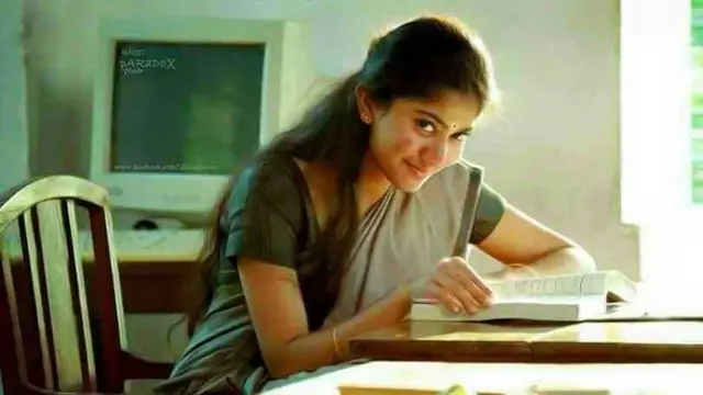 தான் பயன்படுத்தும் சன் ஸ்கிரீன் குறித்த தகவலை பகிர்ந்த சாய் பல்லவி - வீடியோ இதோ