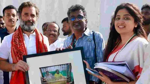 அவர மதிக்காவிட்டாலும் பரவாயில்லை, மிதிக்காதிங்க - தெறி ரீமேக்கை கண்டு கடுப்பான நடிகை