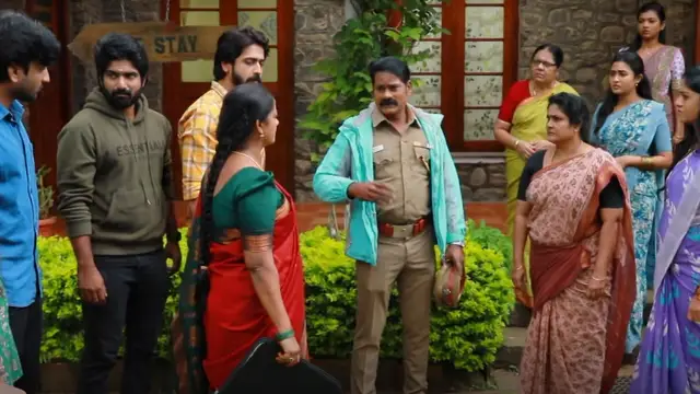 சொத்தில் பங்கு கேட்டு பிரச்சனை செய்யும் முத்துமலர், சாரதா எடுத்த அதிரடி முடிவு - பரபரப்பில் மகாநதி